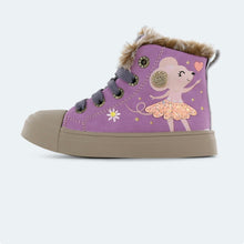 Lade das Bild in den Galerie-Viewer, Schuhe
