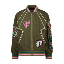 Lade das Bild in den Galerie-Viewer, Jacke
