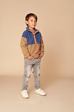Lade das Bild in den Galerie-Viewer, Jeans
