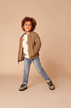 Lade das Bild in den Galerie-Viewer, Jeans
