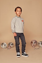 Lade das Bild in den Galerie-Viewer, Sweatshirt
